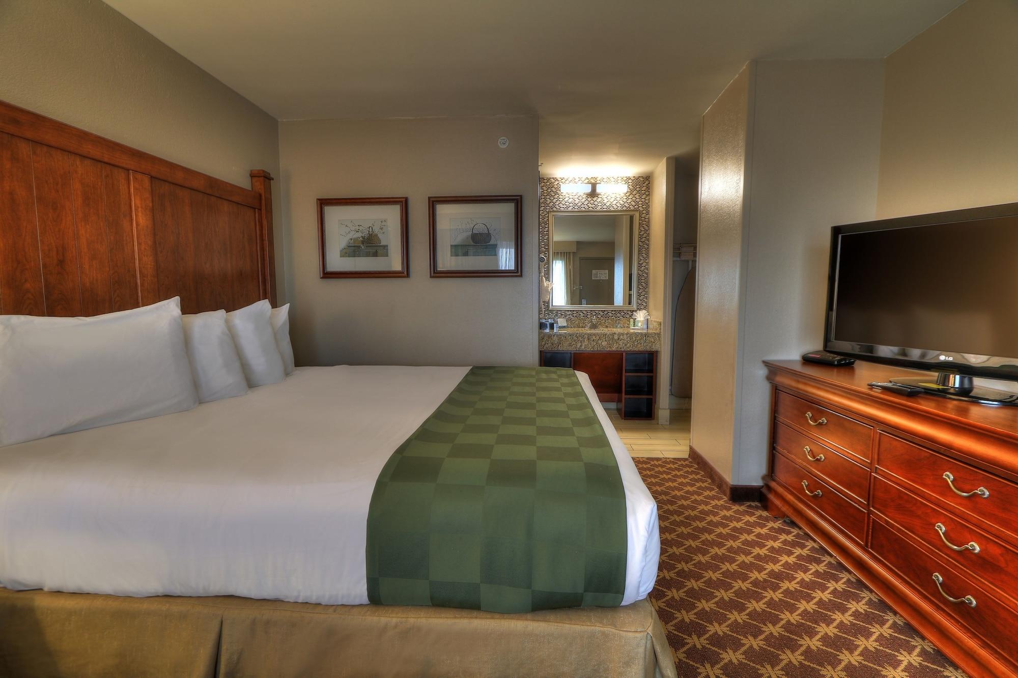 Quality Inn Near The Island Pigeon Forge Εξωτερικό φωτογραφία