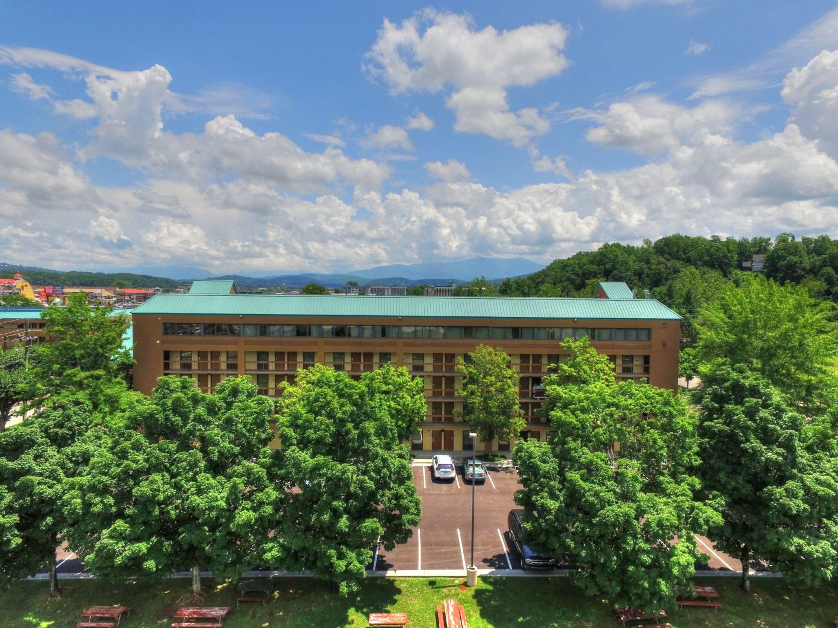 Quality Inn Near The Island Pigeon Forge Εξωτερικό φωτογραφία