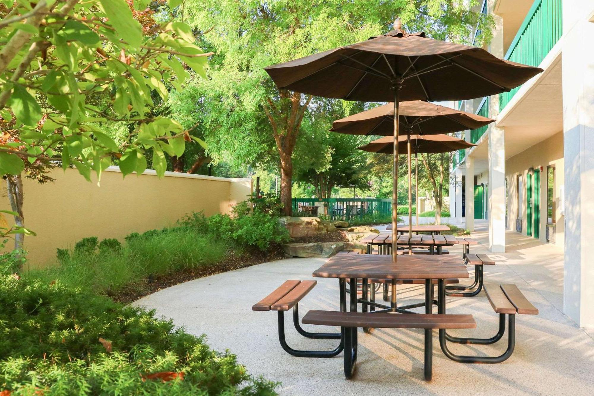 Quality Inn Near The Island Pigeon Forge Εξωτερικό φωτογραφία