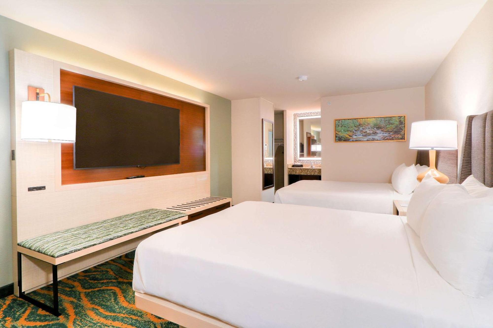 Quality Inn Near The Island Pigeon Forge Εξωτερικό φωτογραφία
