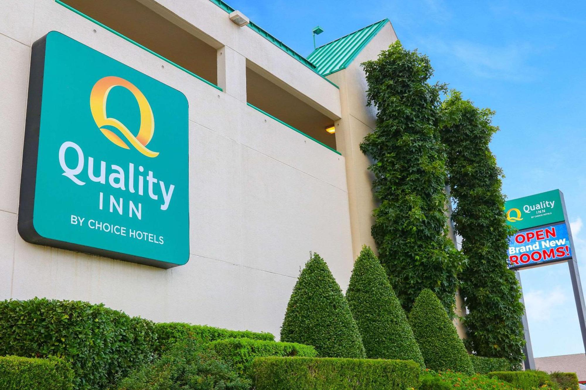 Quality Inn Near The Island Pigeon Forge Εξωτερικό φωτογραφία