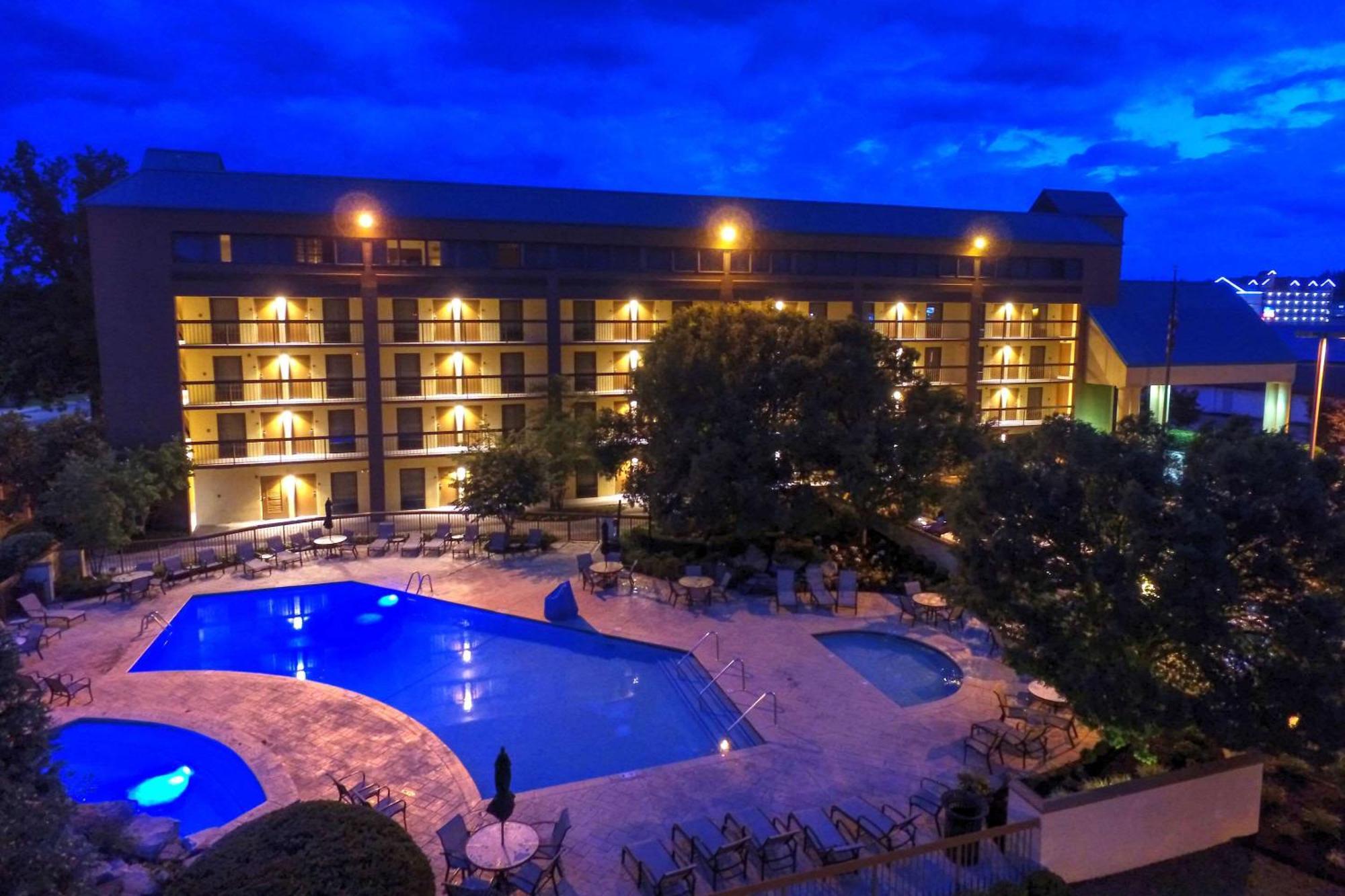 Quality Inn Near The Island Pigeon Forge Εξωτερικό φωτογραφία