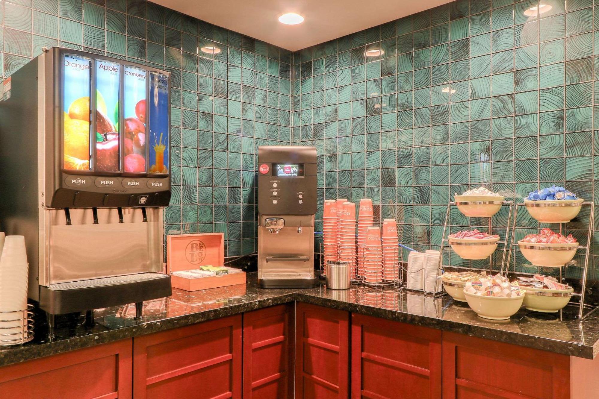 Quality Inn Near The Island Pigeon Forge Εξωτερικό φωτογραφία