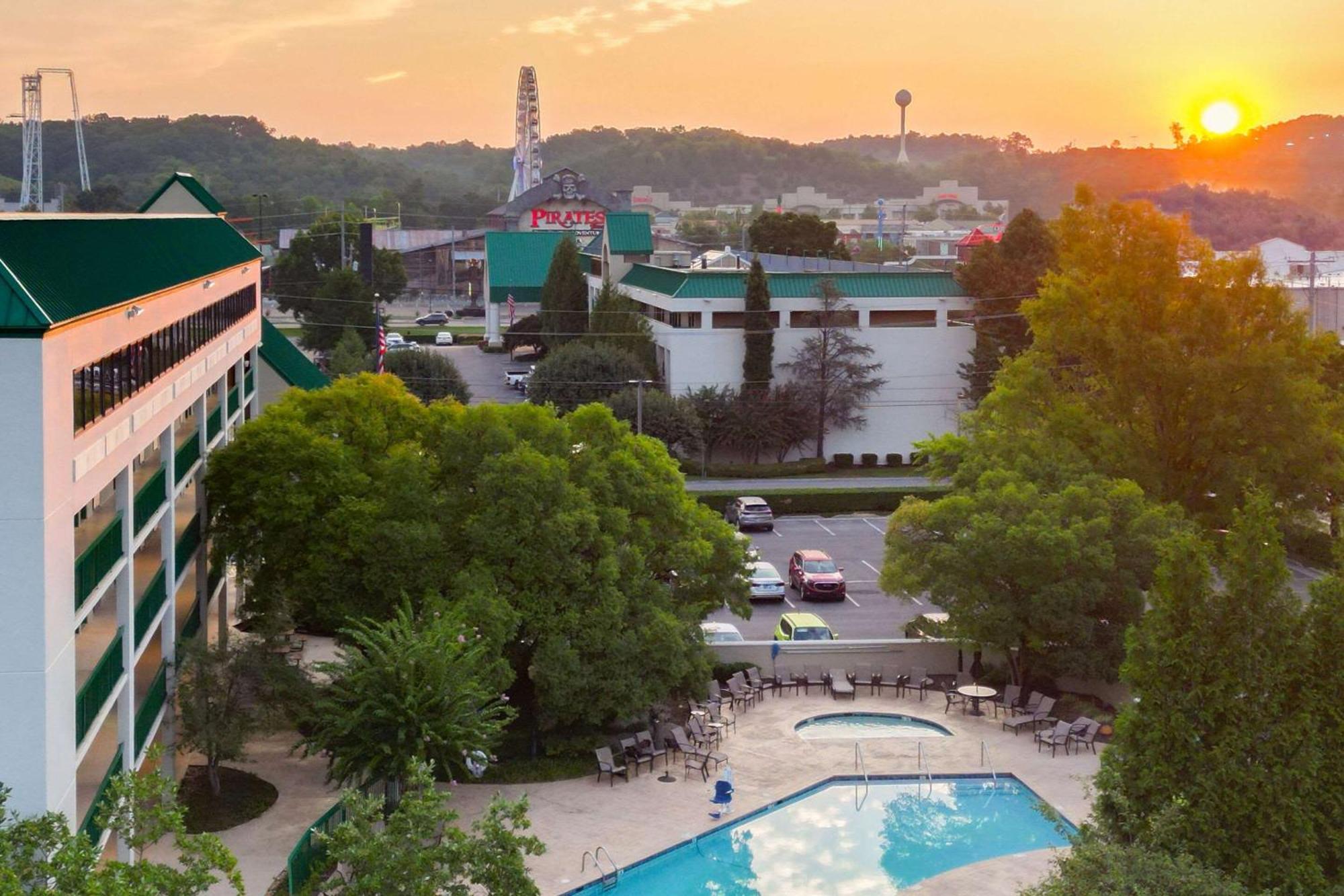 Quality Inn Near The Island Pigeon Forge Εξωτερικό φωτογραφία