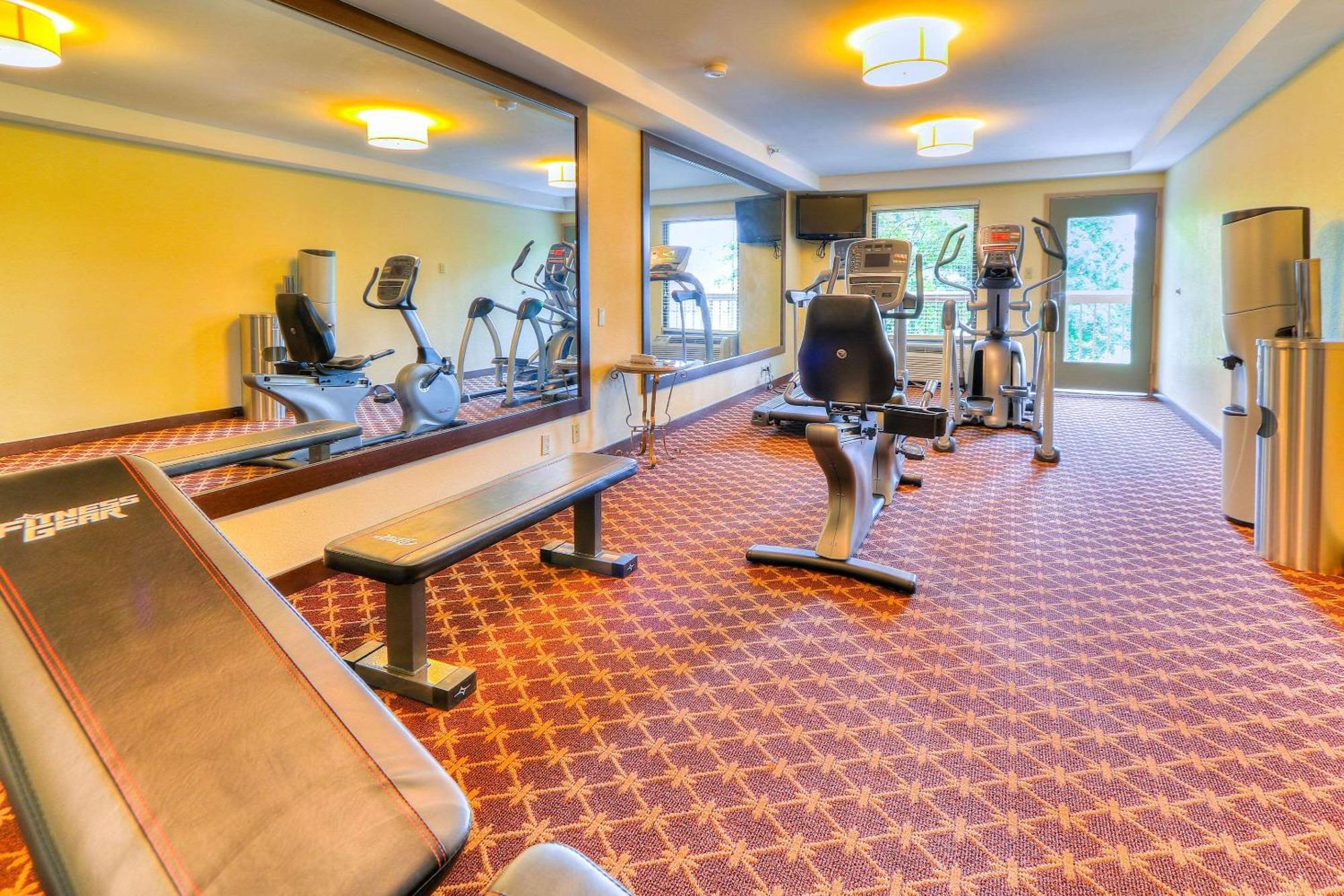 Quality Inn Near The Island Pigeon Forge Εξωτερικό φωτογραφία